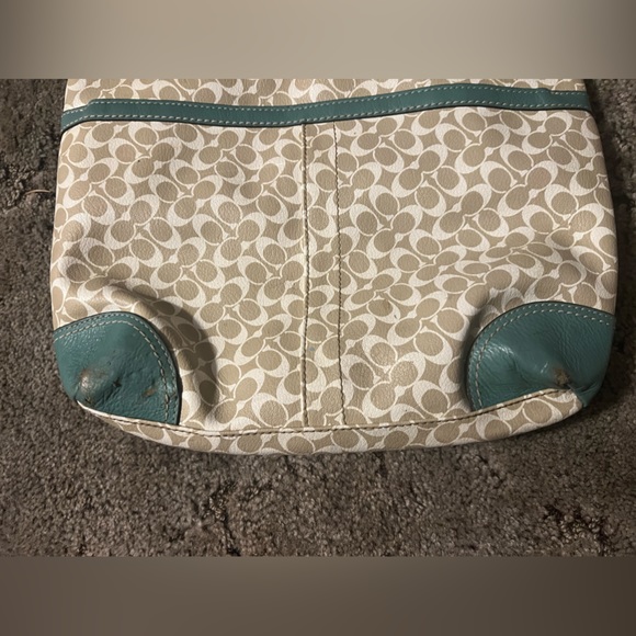Authentic Coach purse large bucket style Teal,Cream & light blue - Picture 7 of 7
